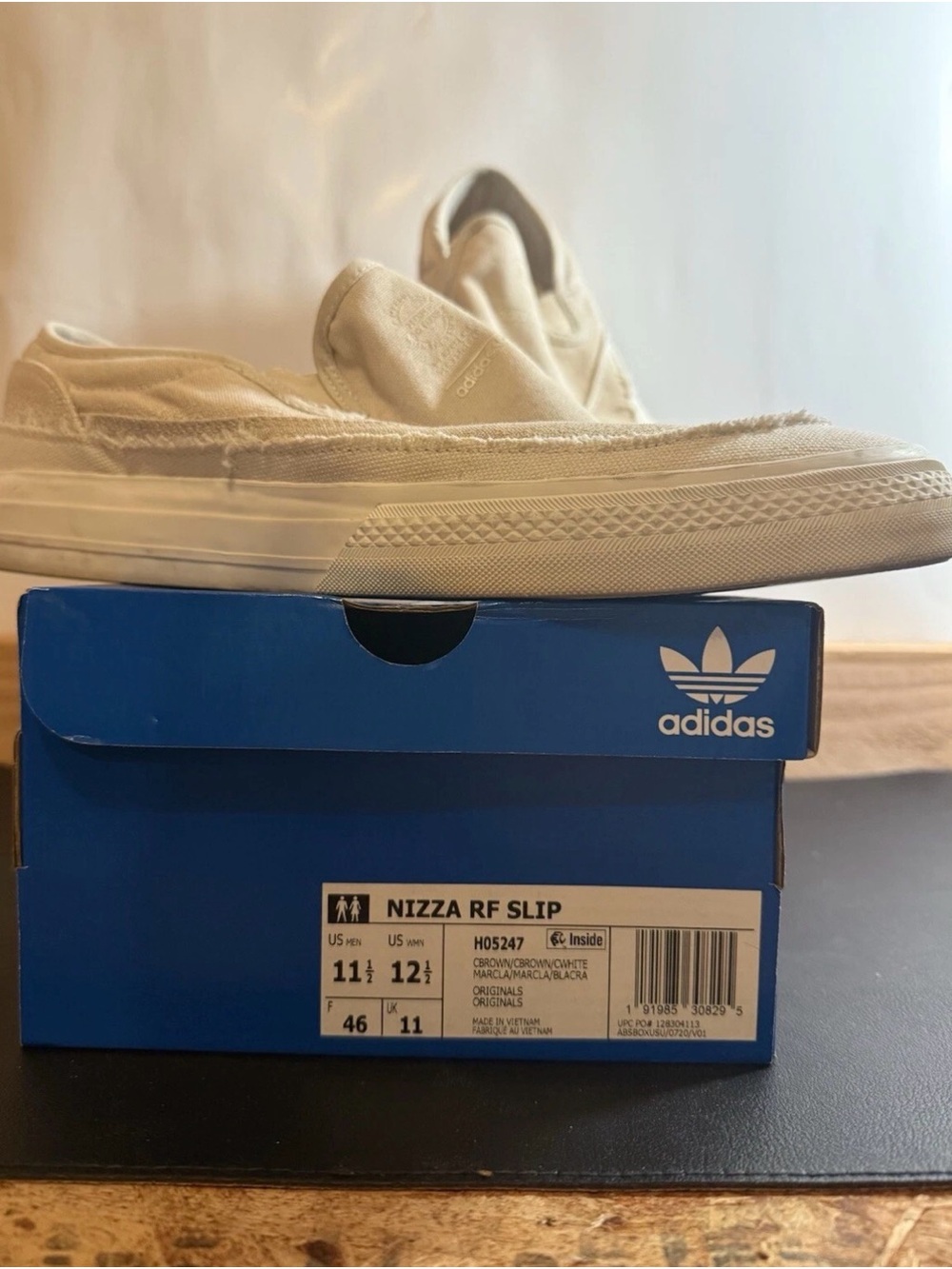 adidas Nizza RF Slip Shoe in Chalk White